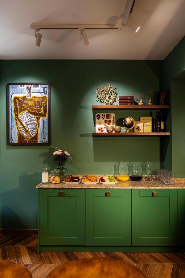 Gallery 37 Powered By Aston Płowdiw Zewnętrze zdjęcie The kitchen at the 2012 exhibition