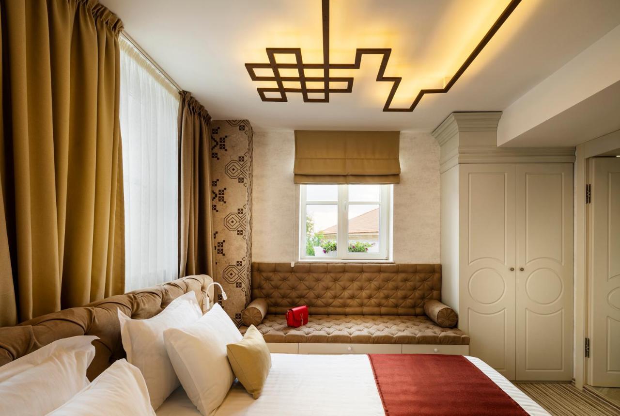 Gallery 37 Powered By Aston Płowdiw Zewnętrze zdjęcie A room at the Mandarin Oriental, Munich